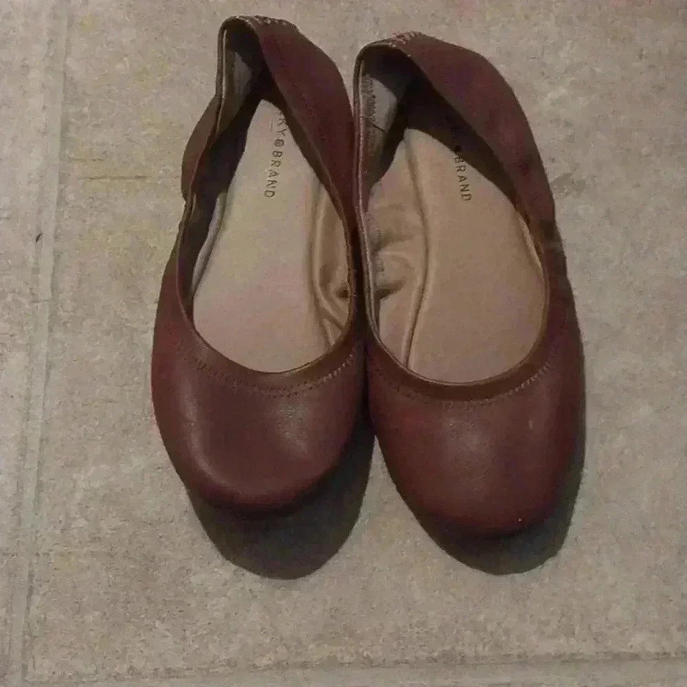 Lucky Brand Emmie Ballet Stitched Back Flat Size 3.5
